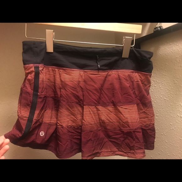 Lululemon striped pace rival skirt - Picture 2 of 5